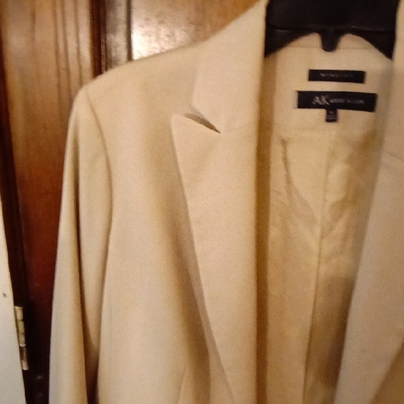 #62 Anne Klein Beige Blazer nwot - Picture 5 of 6